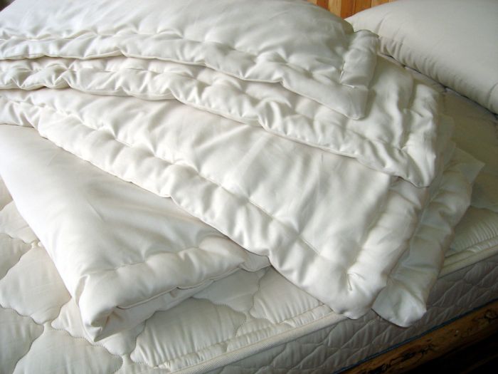 Twin Wool Comforter